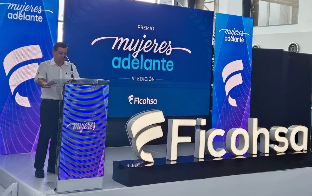 El poder del liderazgo femenino: cómo Mujeres Adelante y Ficohsa están cambiando vidas