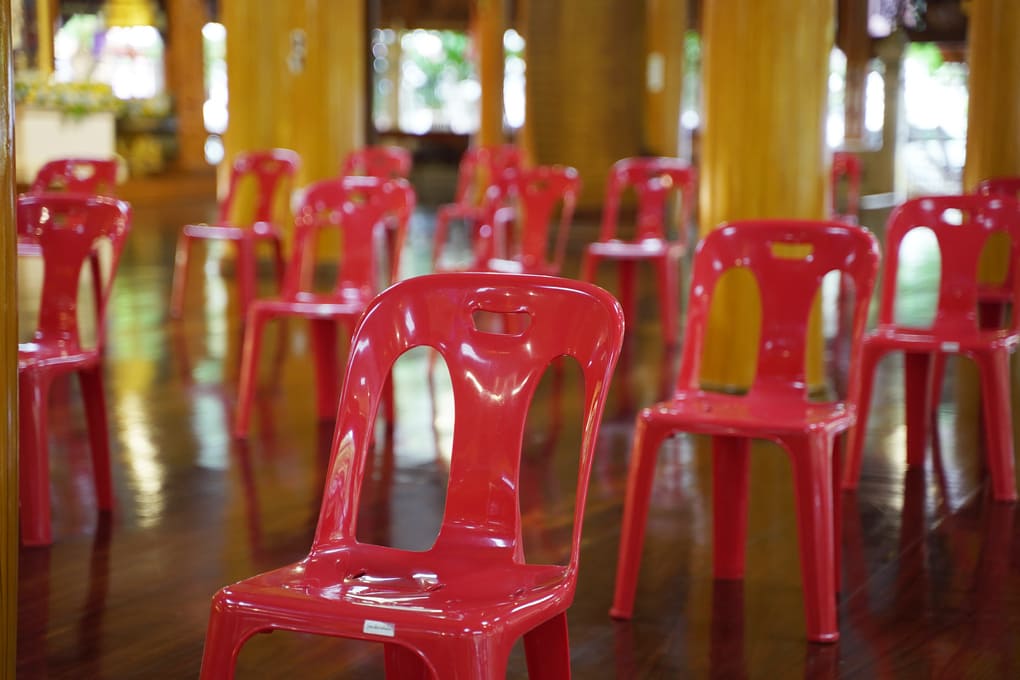 Cómo elegir sillas plásticas en República Dominicana según tus necesidades