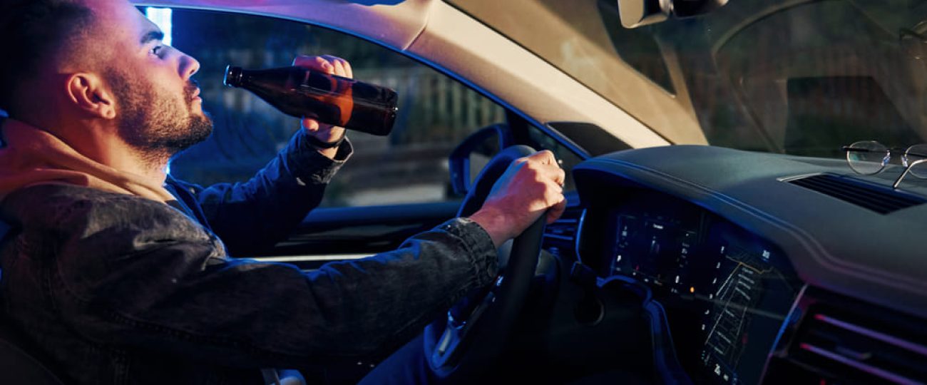 ¿Cuánto es la multa por conducir bajo efectos del alcohol en Panamá?